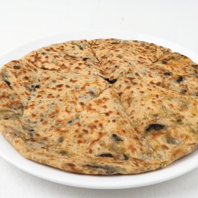 Olive Naan.